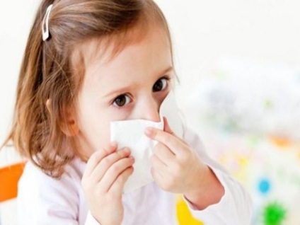 Az allergiák kezelése gyermekeknél a betegség, a tabletta, a kenőcs, a csepp