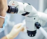 Tratamentul stomatologic sub microscop - precizie maximă și eficiență