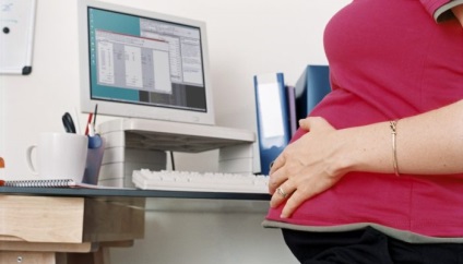 Könnyű munkaerő terhességi munkaügyi kóddal