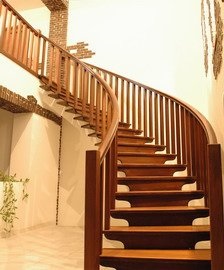 Lépcsők a házban - az épület komplexumának javítása