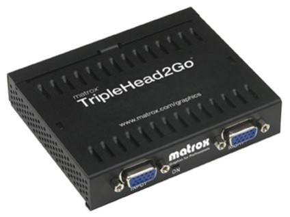 A Matrox triplehead2go játékokat és három kijelzőn dolgozik