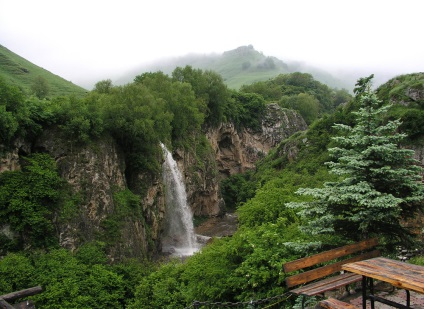 Miere cascade (27 fotografii) - în Karachay-Cherkessia