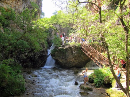 Cascade de miere în kislovodsk, inel de munte