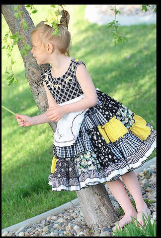 Modellek gyerekek elegáns ruhái - egyéb (divat) - divat és stílusok - cikkek katalógusa - életvonalak