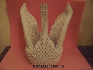 Diagramă de asamblare a lebedelor modulară origami