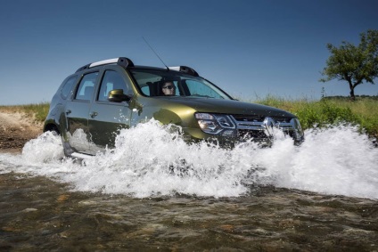 Revizuirea și testarea drive-ului actual al crossover-ului Renault Daster 2016 (renault dusmer 2016)