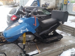 Descrierea gamei de snowmobile armada