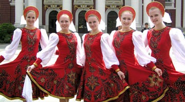 Rochie de mireasă originală în istoria și tendințele modei rusești