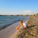 Odihniți-vă cu copiii din vestul Crimeei - unde să trăiți, ce să vedeți