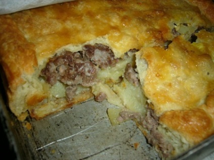 Sütemény és pite with meat - a legjobb receptek