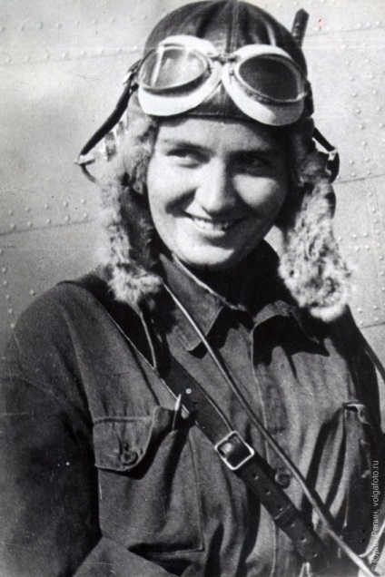 Marina a murit, pilotul-navigator sovietic, eroul Uniunii Sovietice