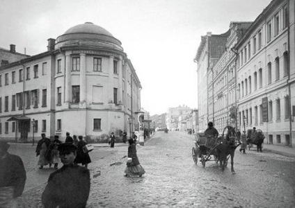 Strada Povarskaya