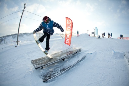 Programul de construcții de parc de zăpadă Burton în Rusia