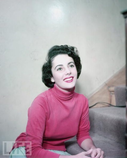 Imaginile timpurii ale lui Elizabeth Taylor sunt interesante!