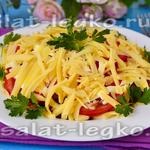 Saláta garnélával, burgonyával és paradicsommal - recept egy fotóval