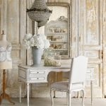 Crearea de stil Provence în interiorul ferestrei, textile, mobilier, motive florale