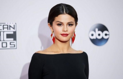 Selena Gomez iese din scenă din cauza unei boli teribile - arată afacerea