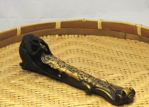 Sceptrul Zhui - un simbol al longevitatii, norocului si prosperitatii, un blog expert al feng shui anastasia ermine