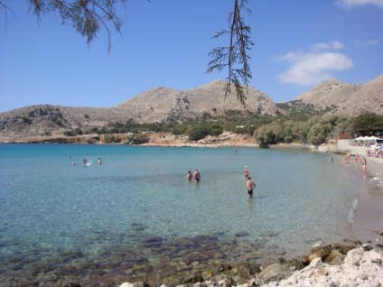 De pe insula Rhodos până la insula Halki, un sfat pe