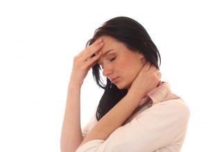 A fej remegése a nyaki osteochondrosis tüneteivel és kezelésével