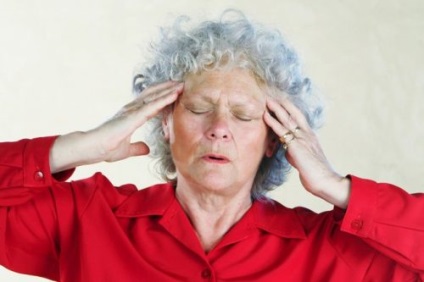A fej remegése a nyaki osteochondrosis tüneteivel és kezelésével