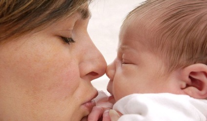 Oamenii de știință au aflat de ce nou-născuții miros delicios