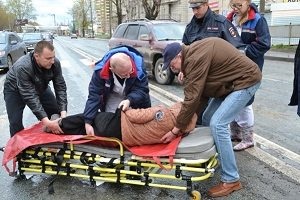 Șoferul a bătut un autobuz pietonal • alexeya nikolaeva