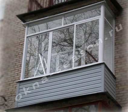 Az erkélyek üvegezéséről Sztálin házában