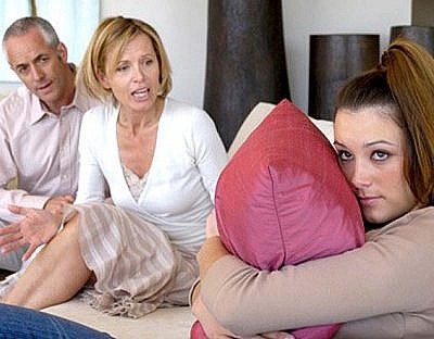 A szülők és a gyermekek közötti kapcsolat, kölcsönös tartozások