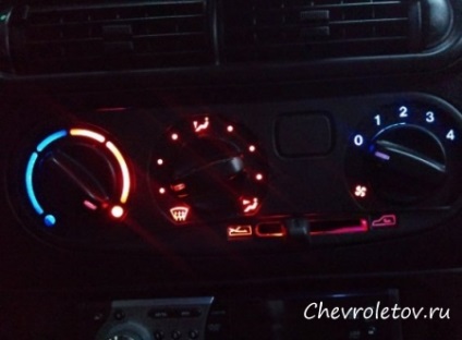 Înlocuirea iluminării consolei de management a modelului Chevrolet Niva - chevrolet, chevrolet, foto, video, reparații,