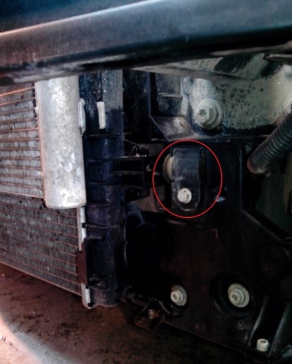 Înlocuirea radiatorului și antigelului pentru Renault Megane 3