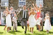 10 Oaspeții care vor face nunta dvs. de neuitat - mireasa