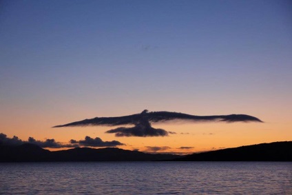 15 Fotografii de nori asemănători dragonilor, câinilor, dinozaurilor și altor animale