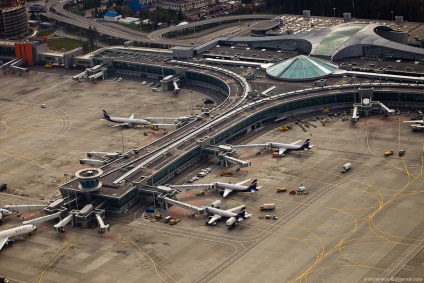 Aeroportul Sheremetyevo (Moscova)