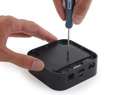 Apple TV 4 a fost ușor de dezasamblat și reparat