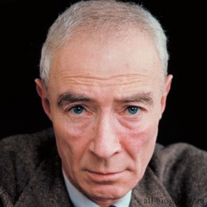 Biografia lui Robert Oppenheimer