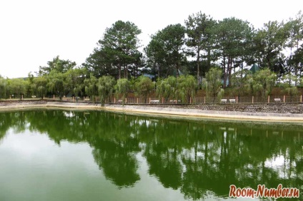 Mănăstirea buddhistă chuk lamas în Dalat