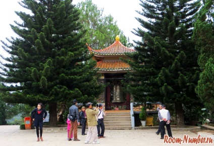 Mănăstirea buddhistă chuk lamas în Dalat