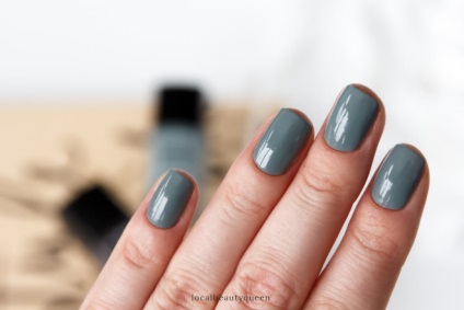 Chanel le vernis hosszúnadrág # 566 mosott denim # 570 androgyne # 572 emblematique értékelés