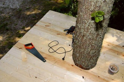 Casa pe copac cu mâinile tale - un manual de construcții! Afacerea ușoară
