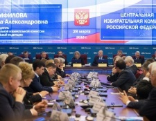 O zi de vot unică în 2016 răspunde întrebărilor despre alegeri, statul St. Petersburg
