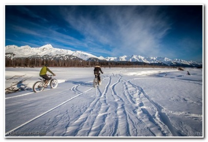 Ciclism în timpul iernii, îmbrăcăminte și echipament, velo-travel