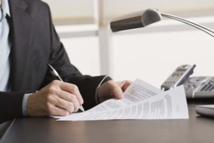 Cum de a scrie o cerere reconvențională cu privire la o obiecție de împrumut, consultanță juridică