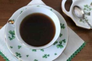 Cum să beți ceai în mod corespunzător în diferite situații, feluri de mâncare preferate