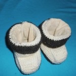Cum să legați capacul de tricotat al unui pitic pentru un copil