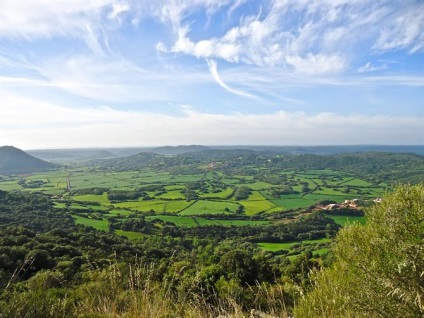 Menorca vs Mallorca cum să alegi între aceste două insule din Baleare