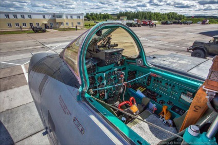 Migi-31 la falconul aeronavei din Perm - revizuire militară