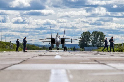 Migi-31 la falconul aeronavei din Perm - revizuire militară