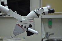 Microscopul din stomatologie din Ekaterinburg