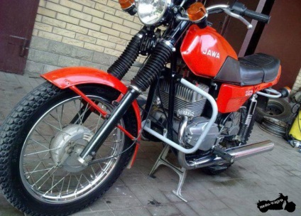 Motorkerékpárok Java - modellek, java motorkerékpárok fotói (modellek) Motorkerékpárok - modellek leírása, motorkerékpárok fotói